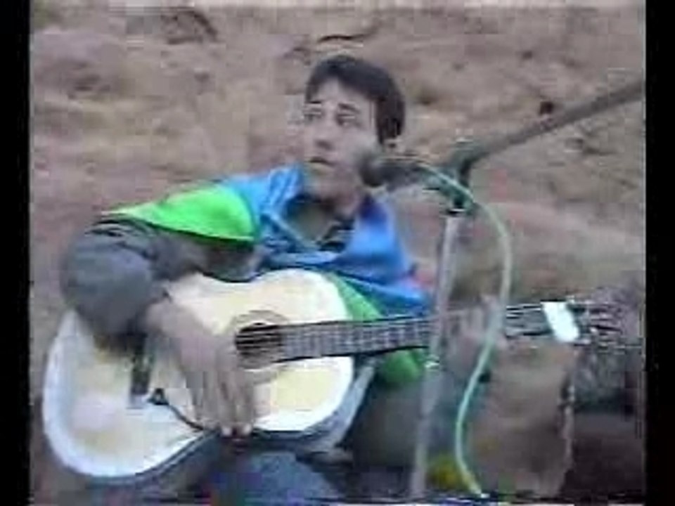 GUITARISTE AMAZIGH : TAGHYA 22.12.2007
