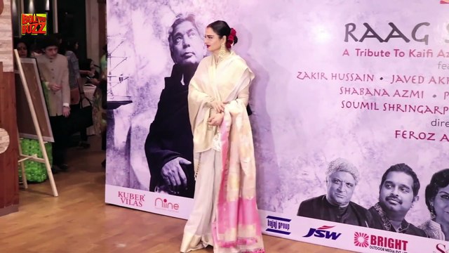 Aishwarya Rai Bachchan And Rekha Walk Hand-In-Hand And Hug Each Other At Event