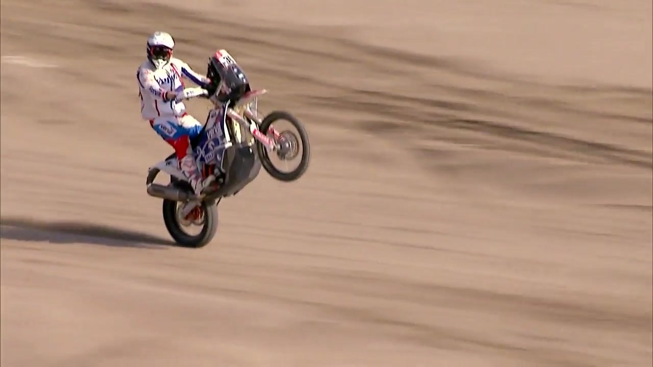 Dakar Rally - Second Stage wins for Sunderland and Peterhansel on the sand