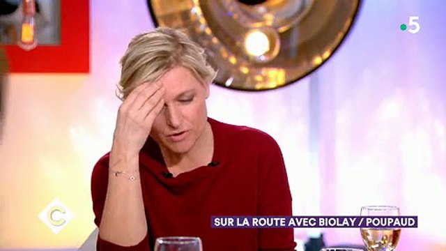 C à Vous : Après une punch-line retrouvée par Anne-Elisabeth Lemoine, Benjamin Biolay tacle... Yann Moix ! Regardez