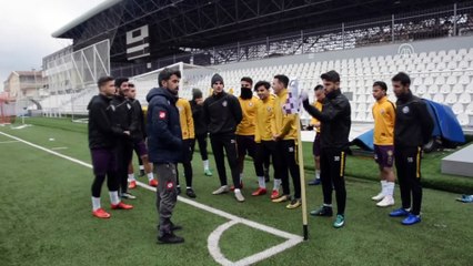 Suriyeli futbolcu hayali için Türkiye'de - ANKARA