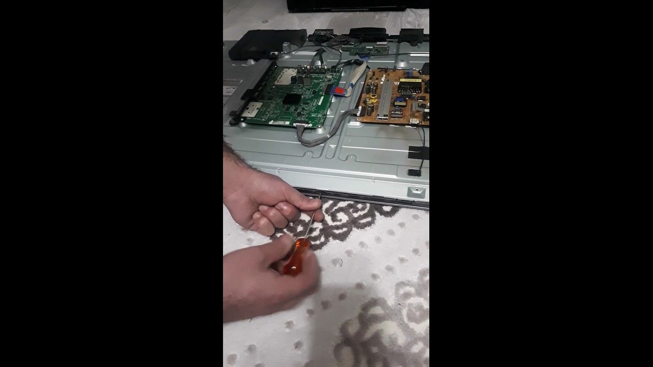 Lg 106 ekran led tv | lg tv ses var görüntü yok nasıl yapılır Ariza Çözüm led değisimi