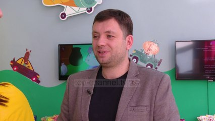 Në shtëpinë tonë/ Një parukeri vetëm për fëmijë