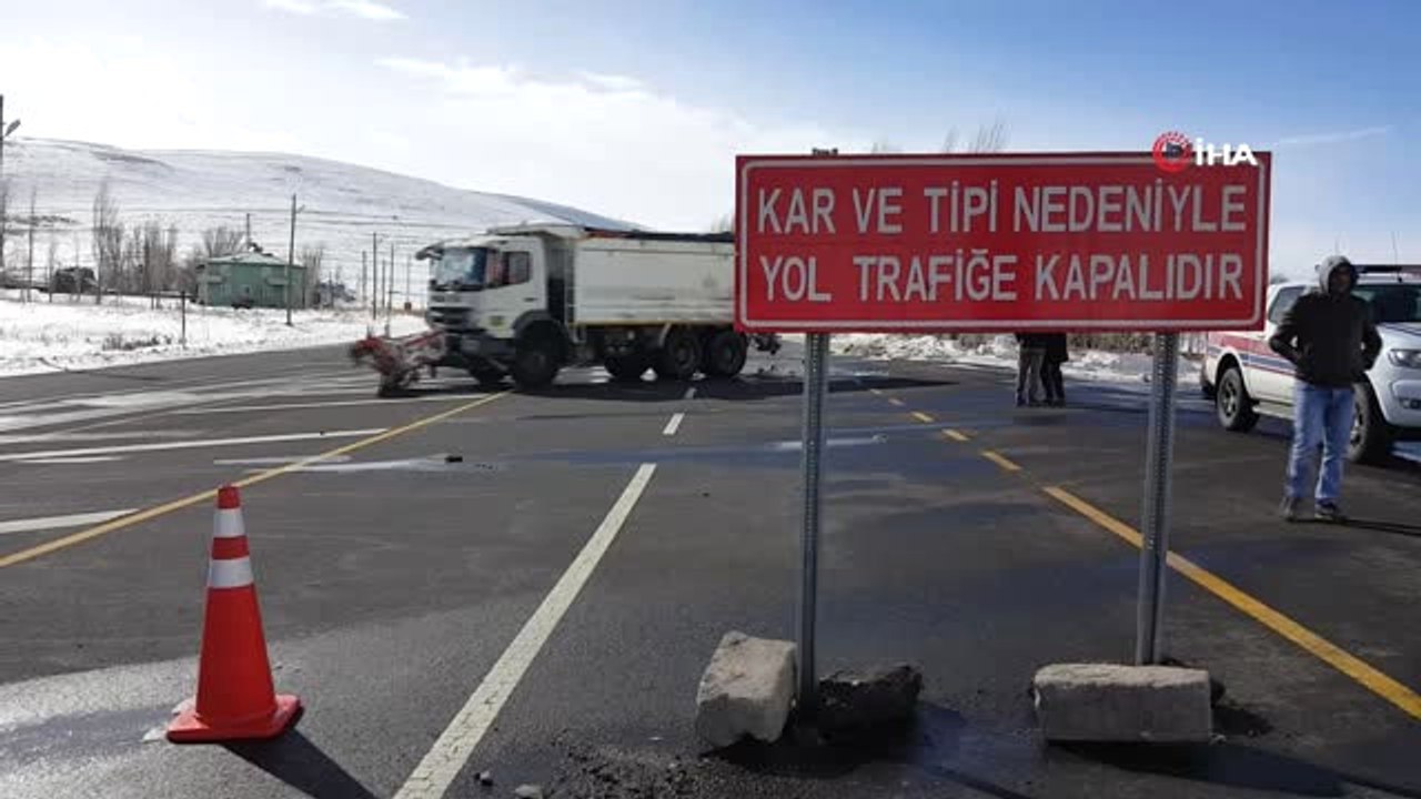 Erzurum - Çat - Bingöl Karayolu Ulaşıma Kapandı: Araçlara 20 Saattir Geçiş İzni Verilmiyor