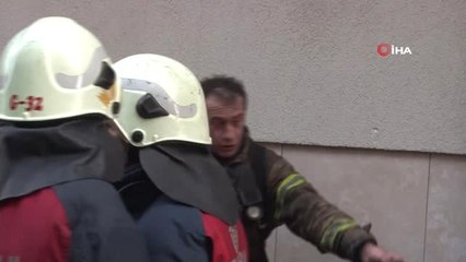 Esenyurt'ta Binada Yangın: 10 Kişi Kurtarıldı