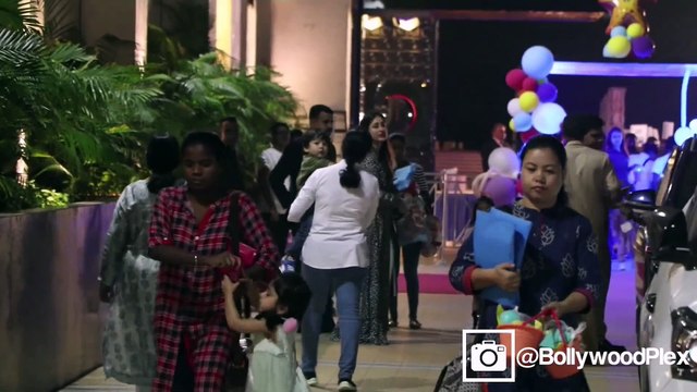 Kareena Kapoor Khan, Taimur, Soha Ali Khan, Sunny Leone at Sea Princess Hotel