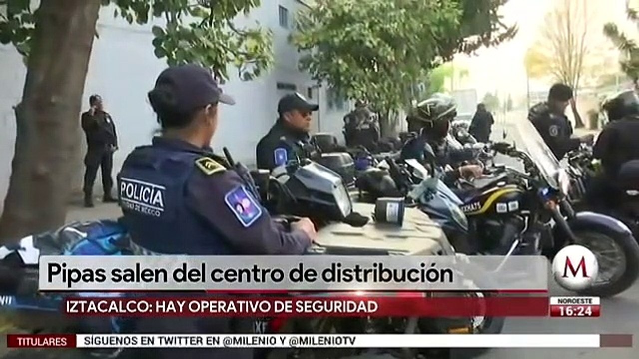 Pipas con gasolina salen del centro de distribución de Iztacalco