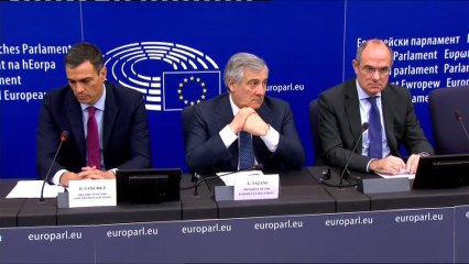 Sánchez espera que el cambio político "no sea una involución para Andalucía"