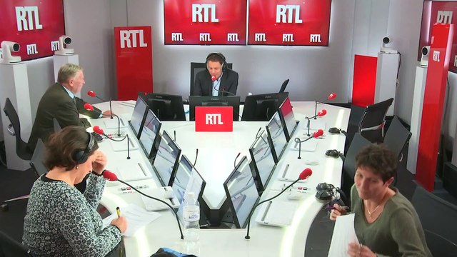 Brexit : Affaiblie, pratiquement paralysée, Theresa May reste , analyse Alain Duhamel