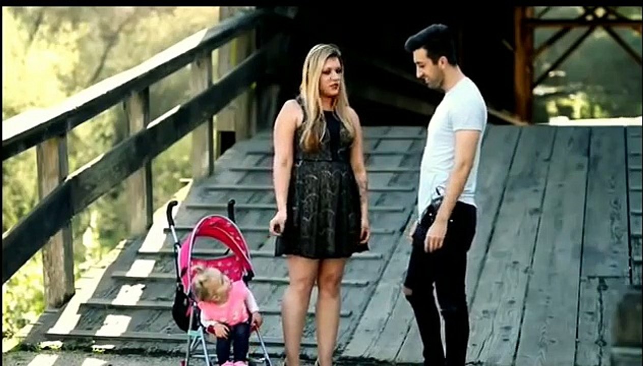 Prank HOT Kissing tante2 sexi..!!!