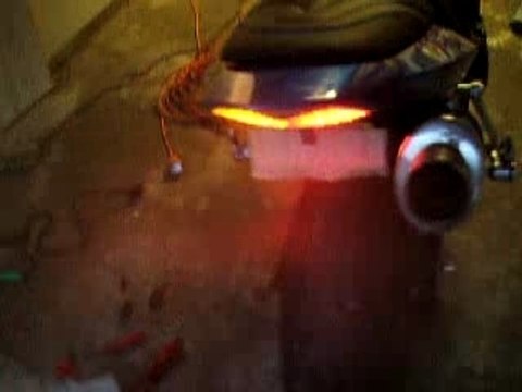 kawasaki Z750 feu a cligno intégrés et pot devil carbone