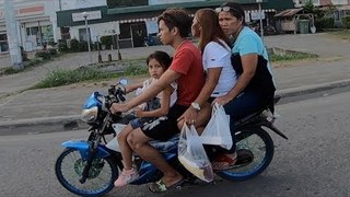 Driving Without Helmet & Without Traffic Light