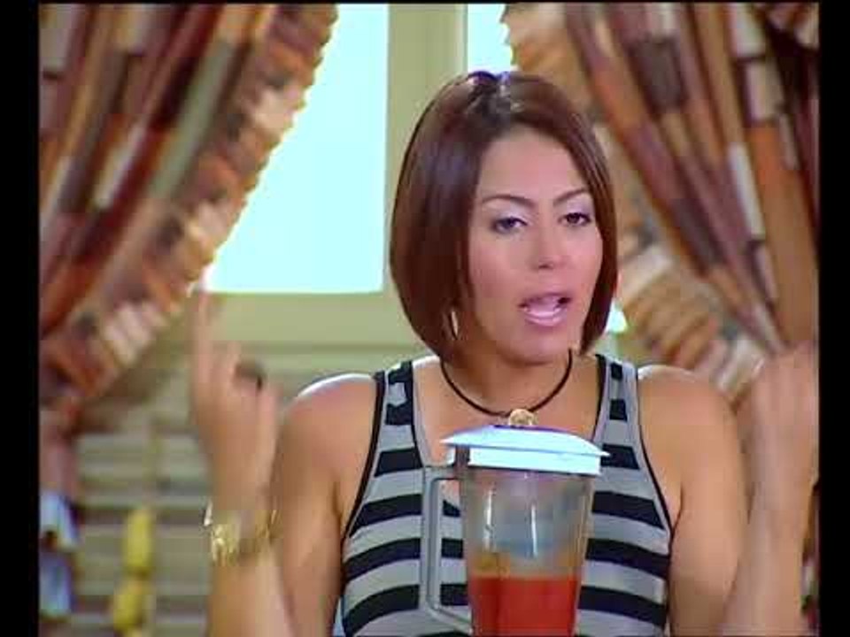 راجل وست ستات - مشهد كوميدي لعادل وهو بيتكهرب والأجهزة الكهربائية كلها بتفرقع