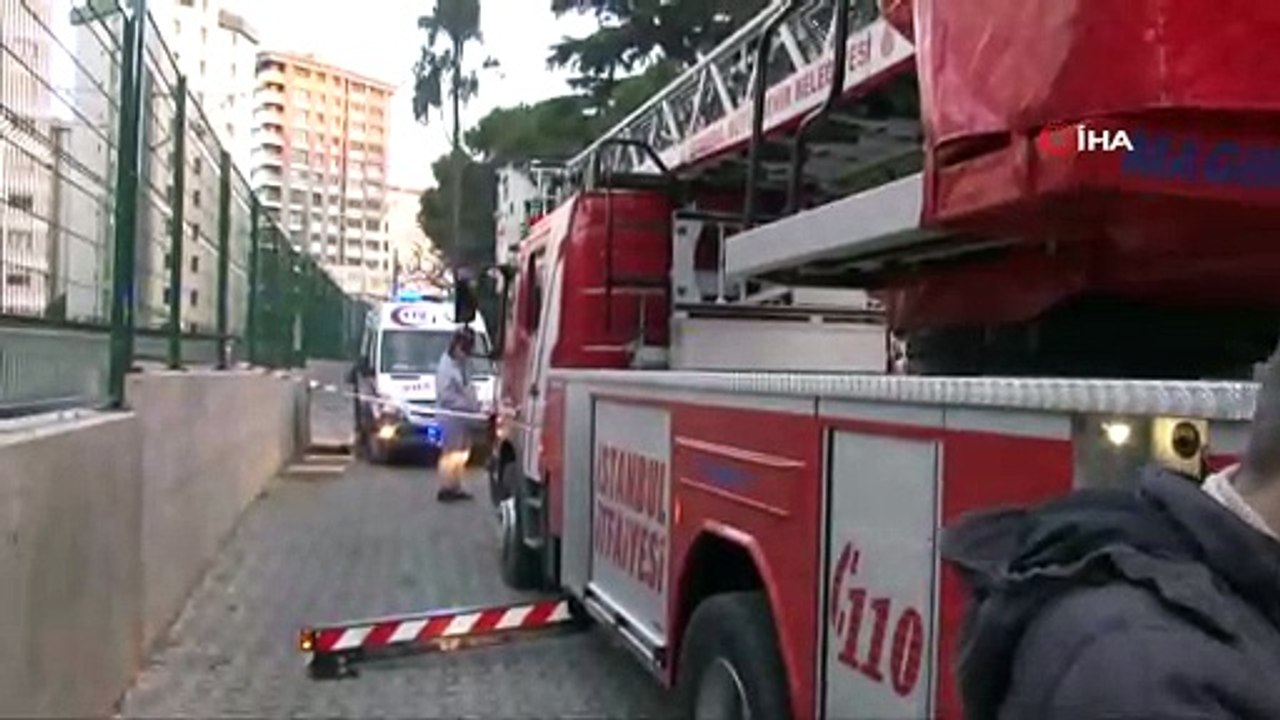 Şarkıcı Ersin Faikzade ve köpeği yangın çıkan binada mahsur kaldı