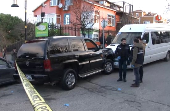 Bedrettin Dalan'ın Oğlunun Cipini Çalan Kişiyi, Koruması Vurdu