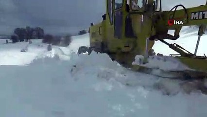 Karabük'te 223 köy yolu açma çalışmaları devam ediyor