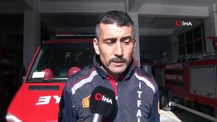 Dumandan etkilenen köpeği kurtarmak için seferber olan itfaiyeciler o anları anlattı