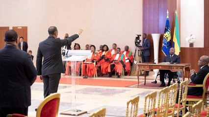 Photos: Bongo returns to Morocco after one-day Gabon visit