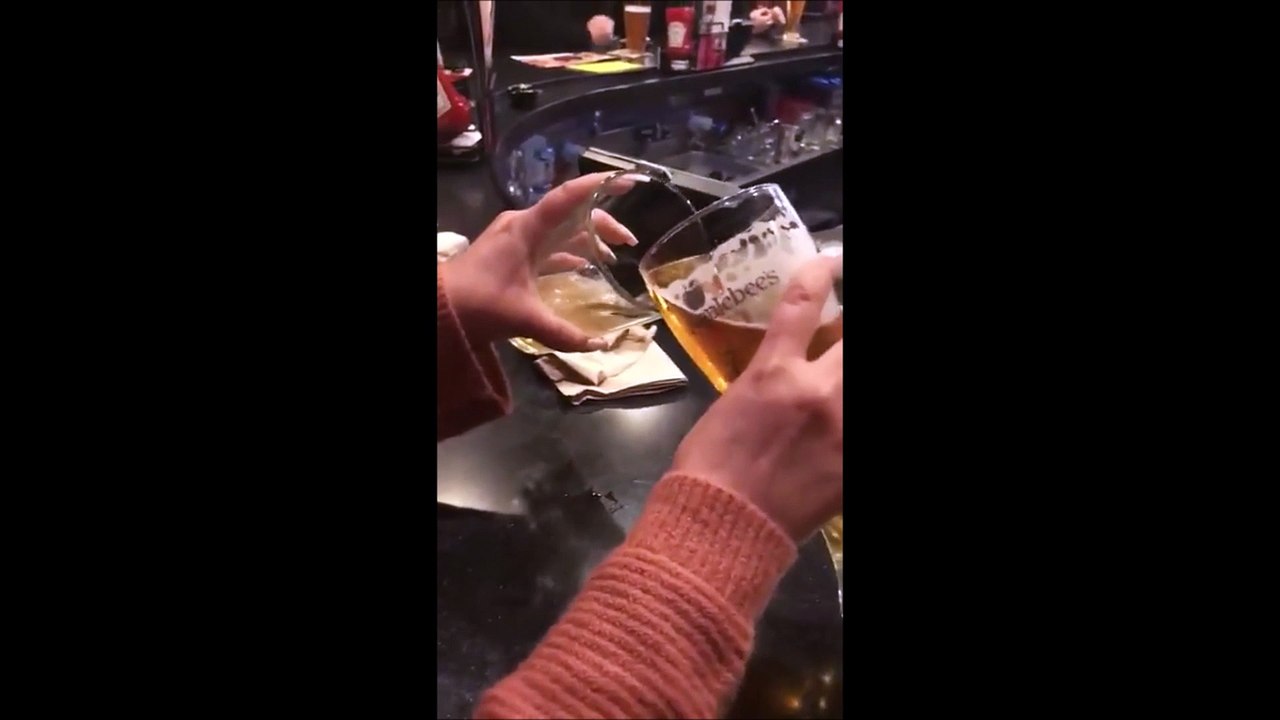 Il prouve que la 'grande bière' a autant de bière que la 'petite bière' !