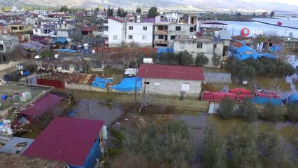 Sular altında kalan köyde hasar tespit çalışmaları havadan görüntülendi