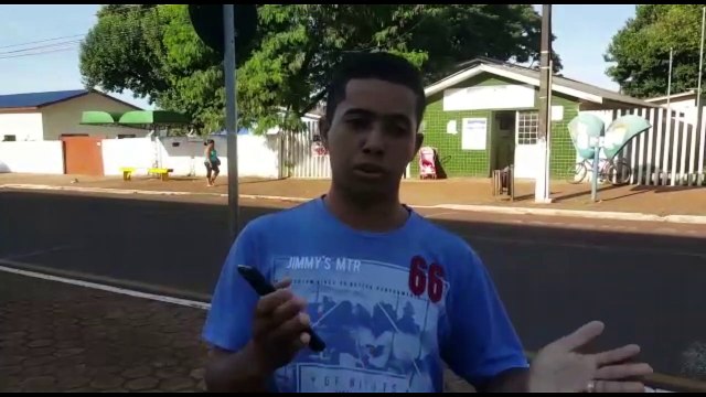 Moradores que aguardavam desde a madrugada reclamam da USF do Interlagos