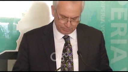 Ora News - KQZ paralajmëron kryebashkiakët: Transferimi artificial i zgjedhësve, i kundërligjshëm