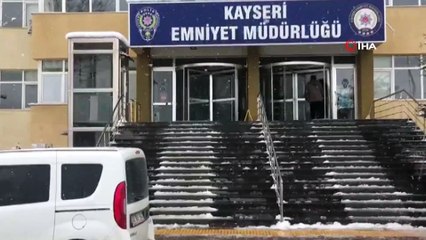 Sahte mahkeme kararı ile çek sahiplerini dolandıran karı-koca yakalandı