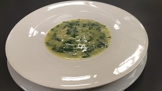 Rreze Dielli, 17 Janar 2019 - Të Gatuajmë me Znj. Vjollca P2 Supë me spinaq dhe oriz