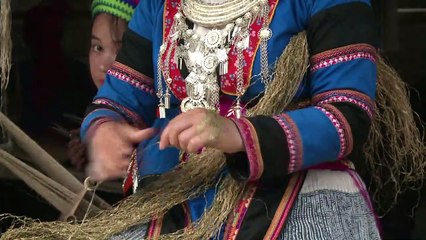 مشغل نسيج واحة سلام لضحايا الاتجار بالبشر في فيتنام