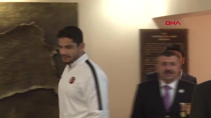 Spor Taha Akgül'den Örnek Davranış