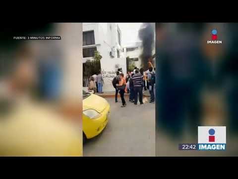 Policías y normalistas de Tuxtla Gutiérrez se enfrentaron con gas y piedras | Noticias con Ciro