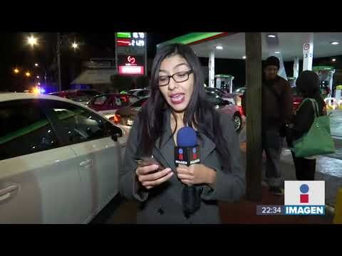 De las 400 gasolineras que hay en la #CDMX, 24 están cerradas | Noticias con Ciro