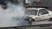 Trabzon Seyir Halindeki Otomobil Aniden Alev Aldı