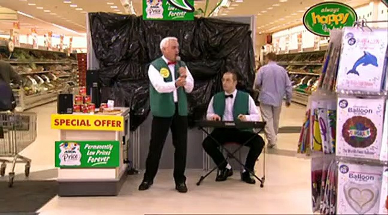 Phoenix Nights S02 E01