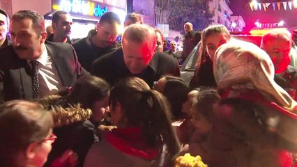 Cumhurbaşkanı Erdoğan, Vatandaşlarla Buluştu