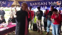 'Kit Siang ni dari planet mana, tengok ni!'