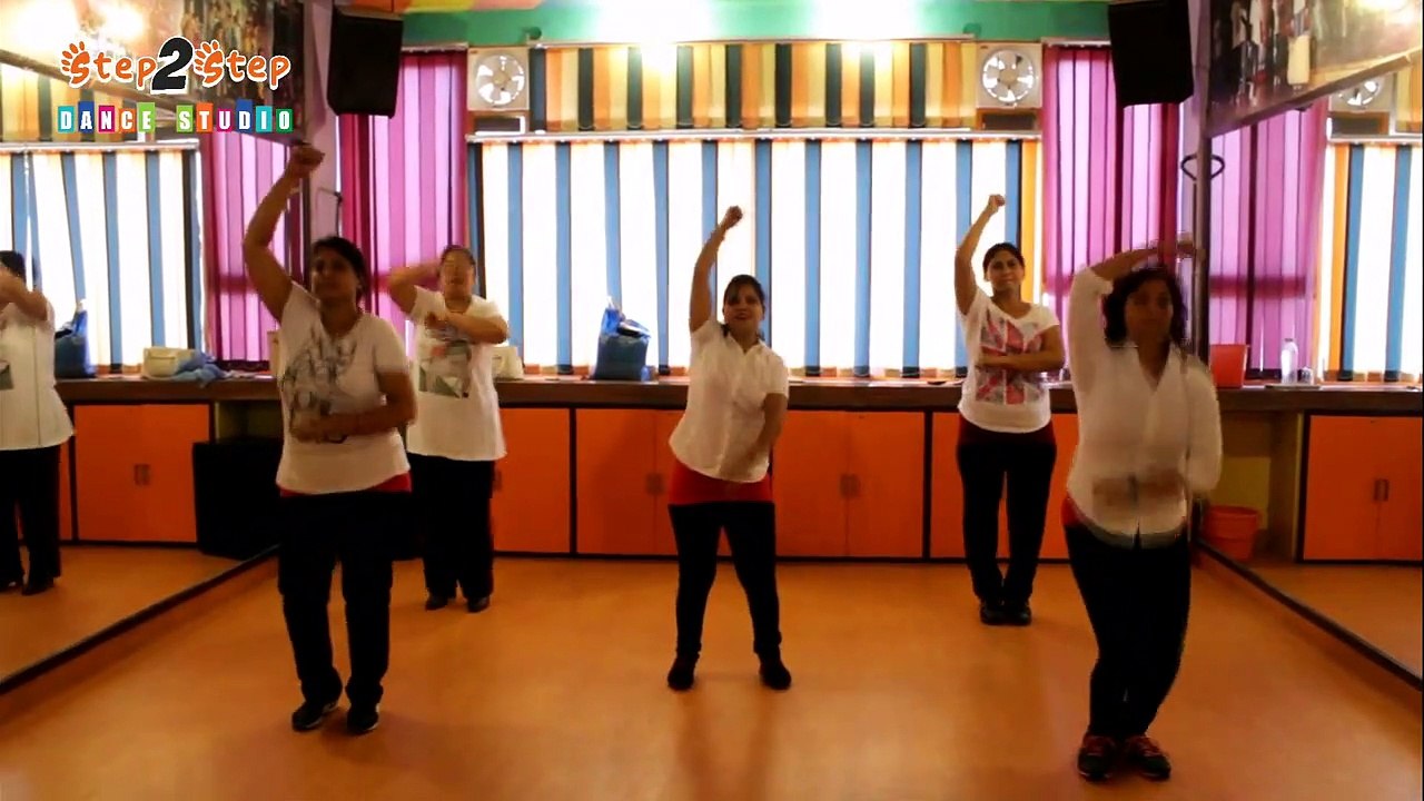 Hey Mr DJ - Lets Go Bananas - Phata Poster Nikla Hero | Step2Step Dance Studio