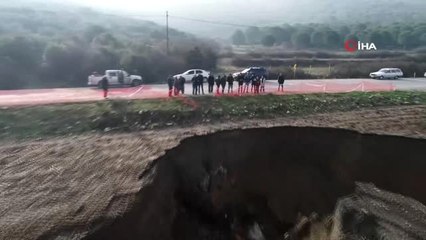 Ürküten Doğa Olayında Sular Çekilmeye Devam Ediyor...obruklar Havadan Görüntülendi