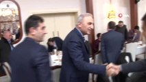 AK Parti Ümraniye Belediye Başkan Adayı Yıldırım, Ümraniye Teşkilatında Görev Alan Partililerle Bir...