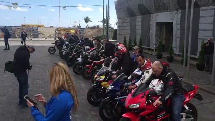 La plataforma Queremos un circuito de velocidad en Tenerife entrega 15.626 firmas en el Cabildo para que el trazado sea una realidad