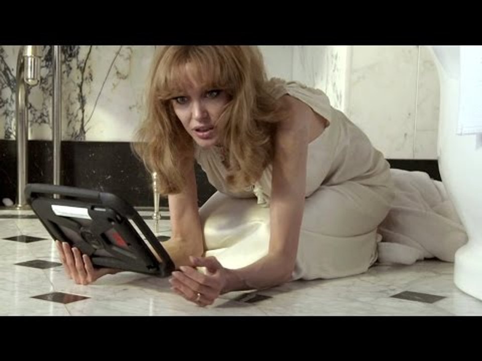 BY THE SEA - Behind the Scenes with Angelina Jolie and Brad Pitt