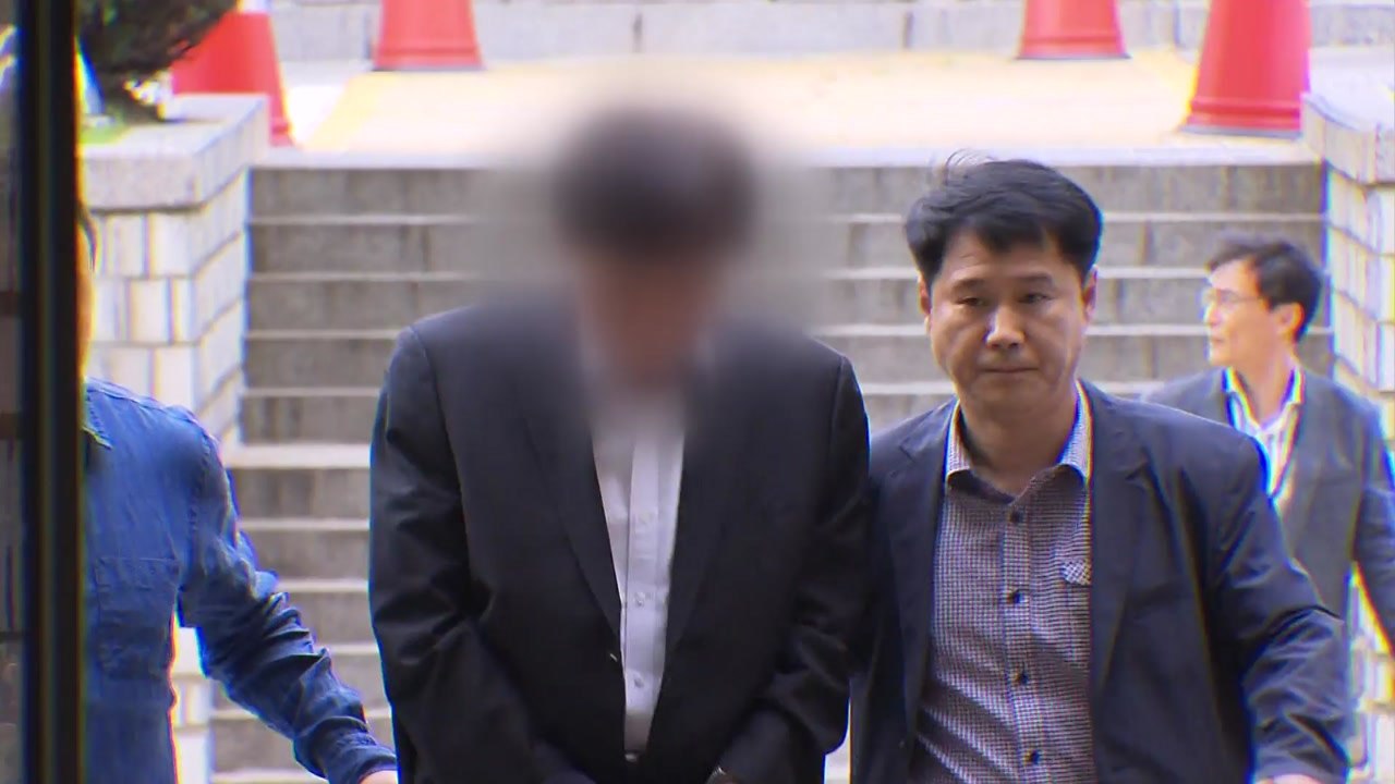 '삼성 노조와해' 개입하고 돈 받은 前 경찰 간부, 보석 석방 / YTN