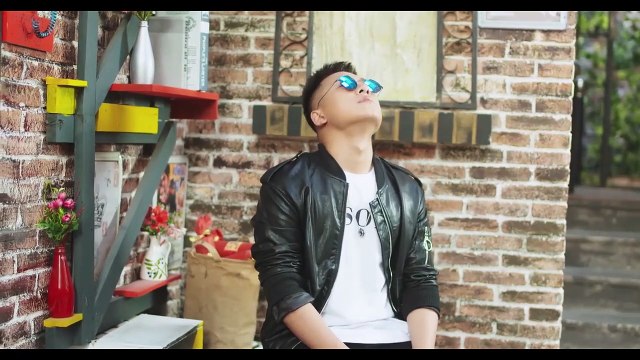 Ngắm Hoa Lệ Rơi - Châu Khải Phong [ Lyrics MV ]