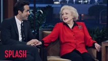 Ryan Reynolds Jokes About Dating Betty White
