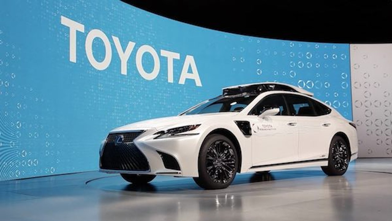 Auch Toyota fährt autonom: CES 2019