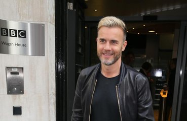 Gary Barlow cooks up a storm