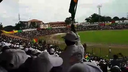 L'ambiance de la fête de l'indépendance au stade du 28 septembre