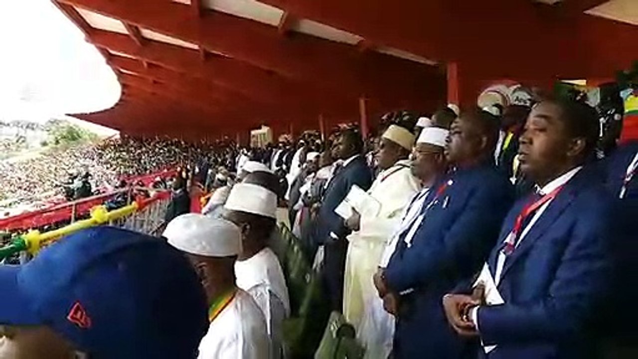 Les guinéens fiers des couleurs nationales