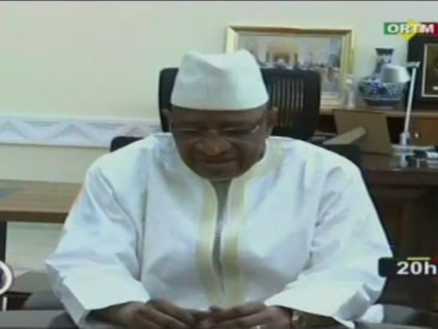 ORTM /Le chef du gouvernement reçoit en audience les membres du comité d’experts chargés de la reforme constitutionnelle à la primature