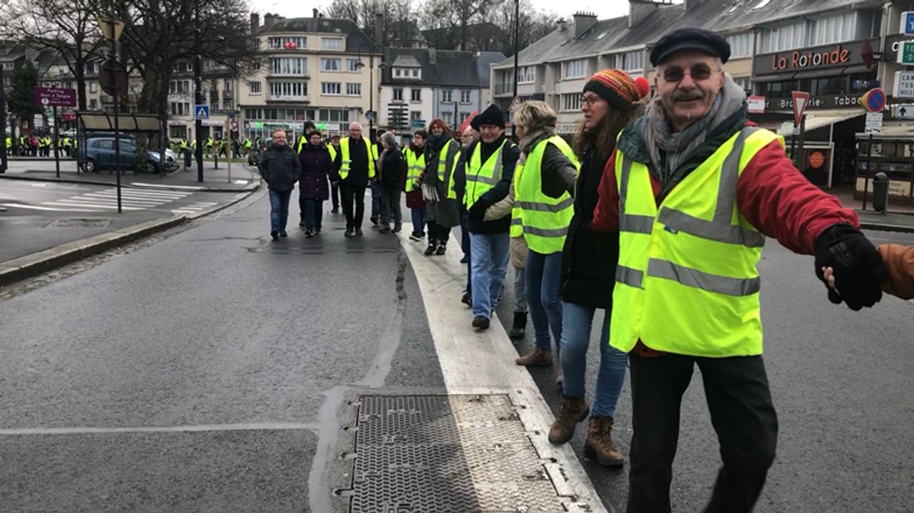 Pour l’Acte X, 150 Gilets jaunes dans la rue